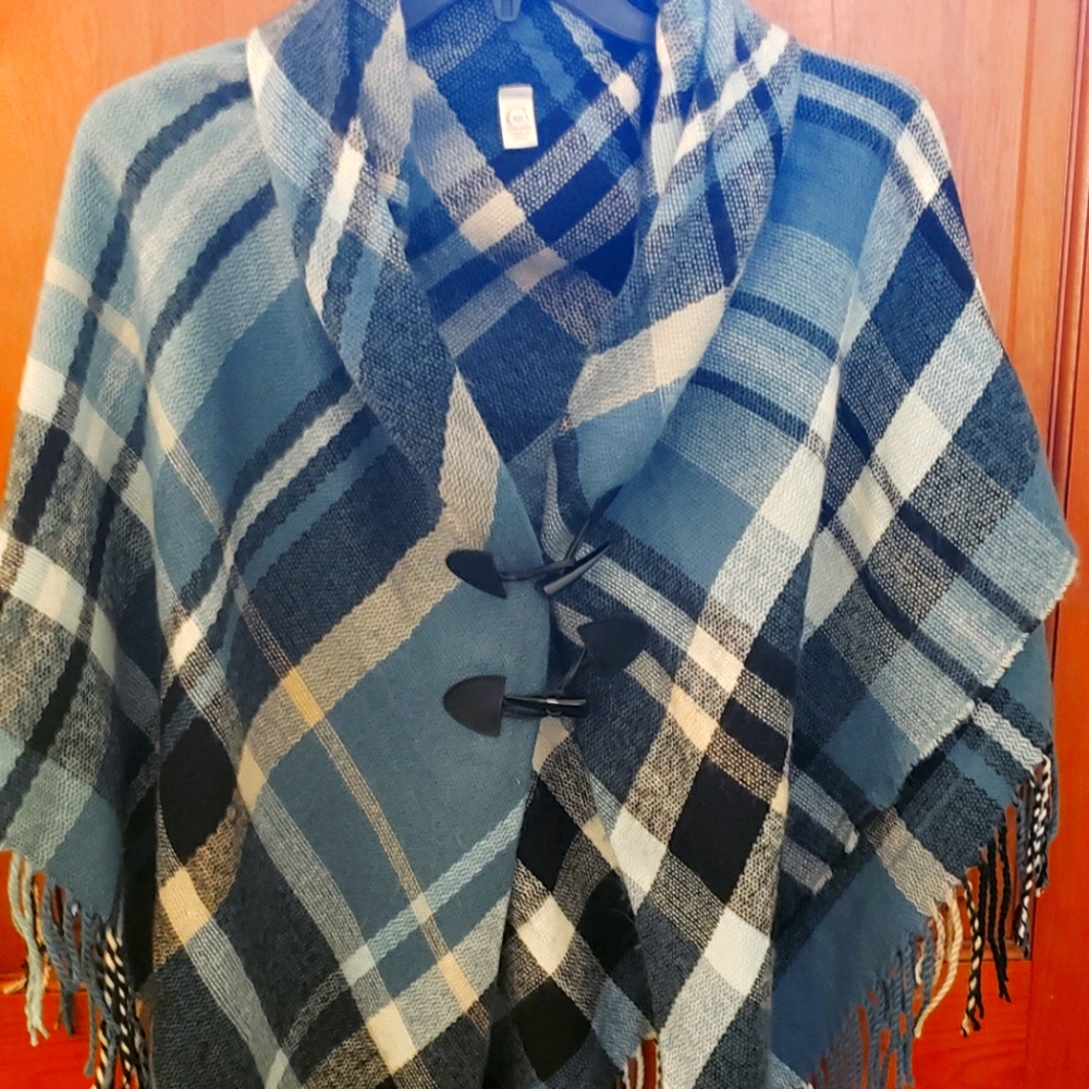 Womens cape